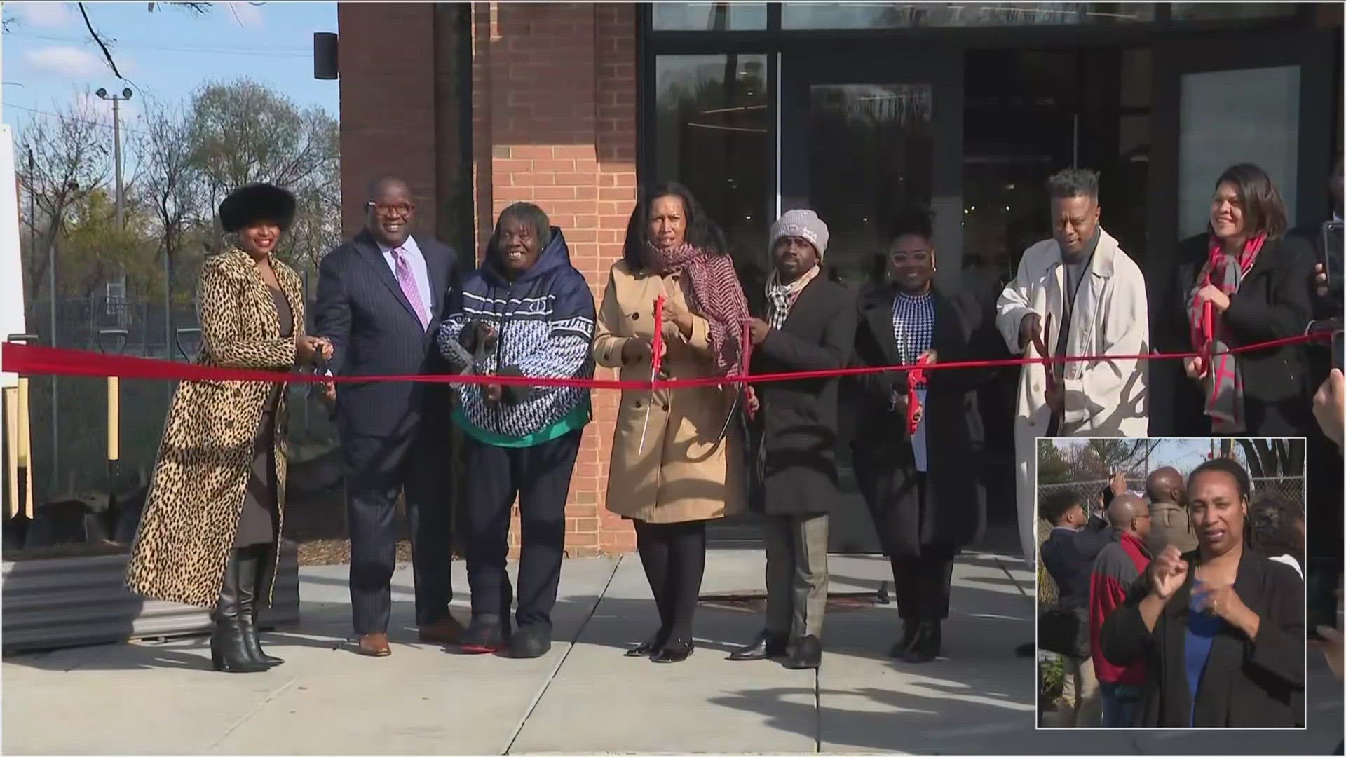 Mayor Muriel Bowser led a ribbon-cutting ceremony at The Asberry.