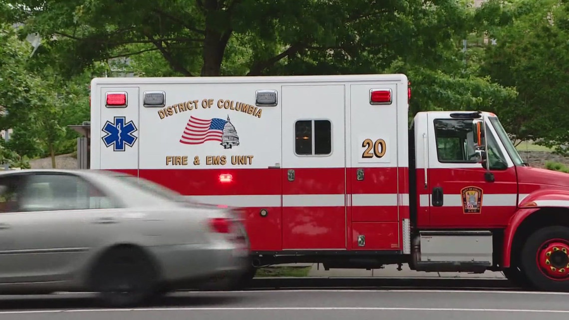 Student taken to hospital, 6 others evaluated after possible overdose at Kramer Middle School