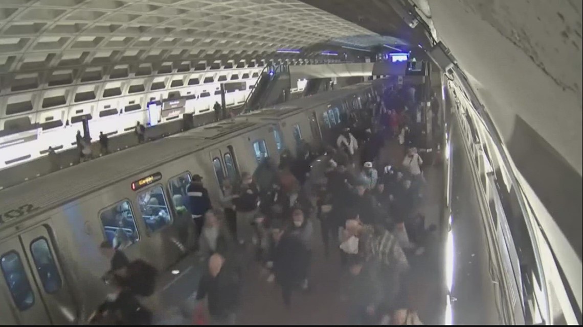 VIDEO: Metro center erupts after shooting