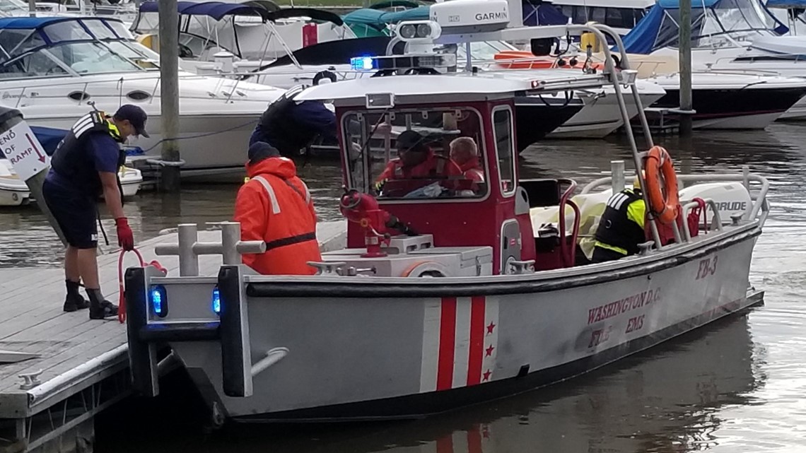 Water rescue Potomac River Washington DC, Arlington County | wusa9.com