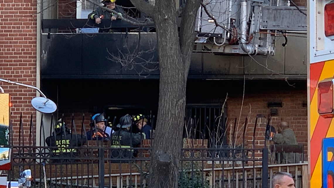 2 seriously injured in Southwest DC apartment fire Saturday