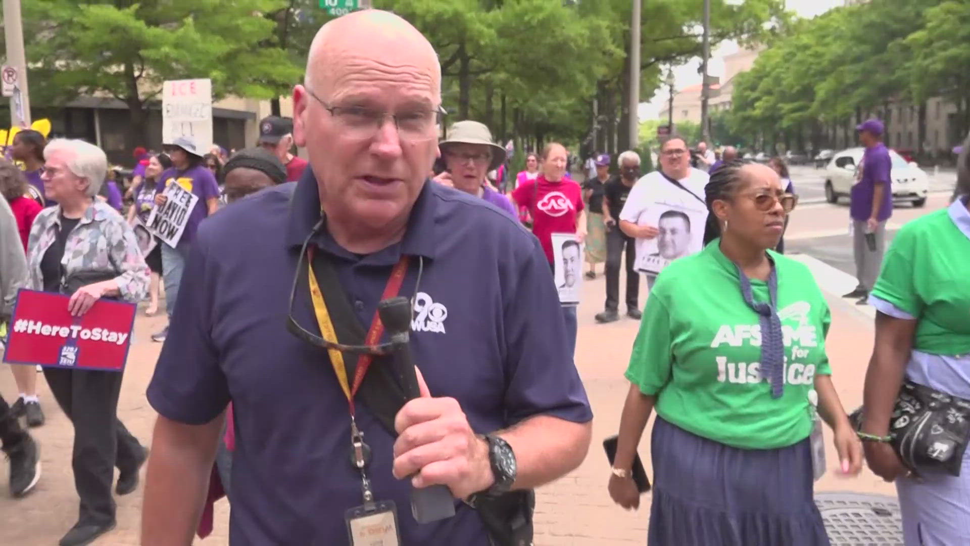Protesters march in DC against union leader David Huerta's arrest ...