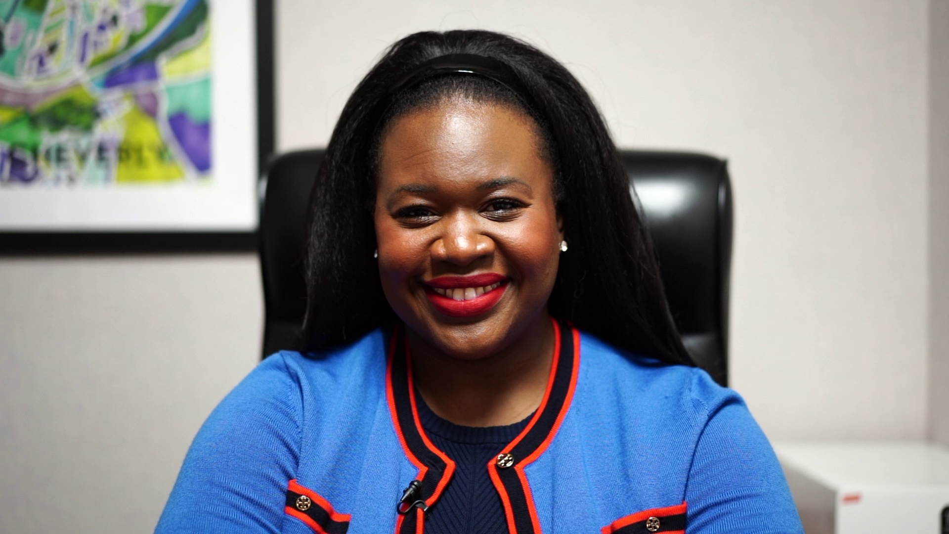 Kayce Munyeneh will be sworn into office Thursday after the sudden resignation of Laila Riazi.