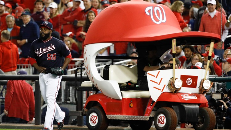 Rodney beats the heat in the bullpen 