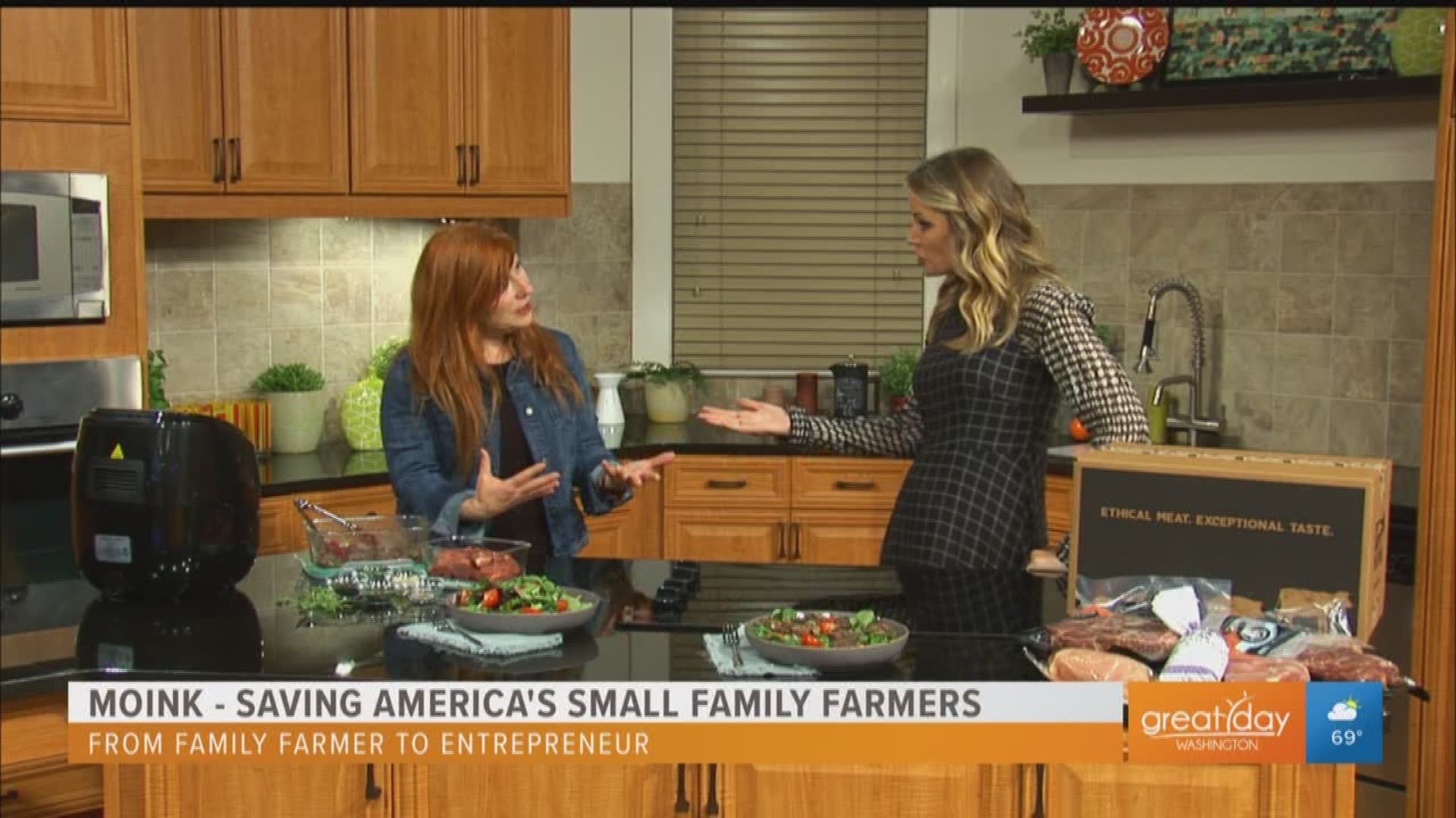 Lucinda Cramsey impressed the investors on the hit show Shark Tank and now her new business, Moink, aims to save America's small family farmers.