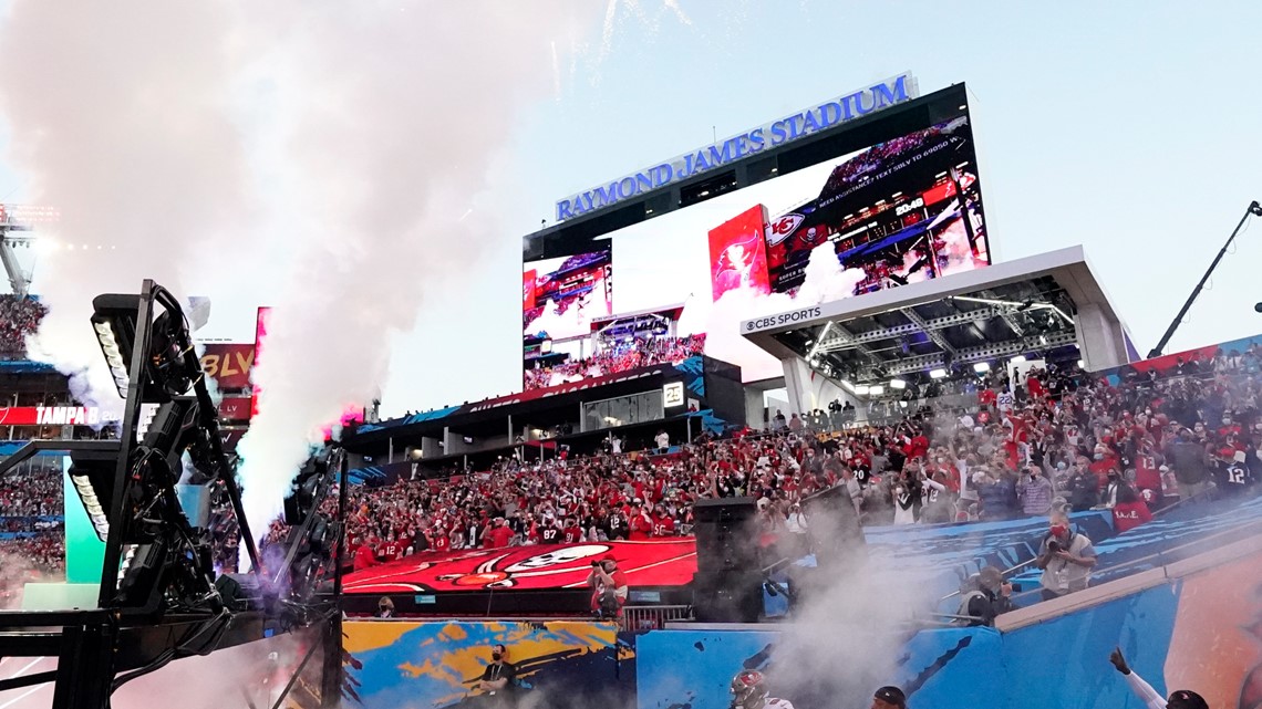 DC-area man performs national anthem in ASL at Super Bowl LV