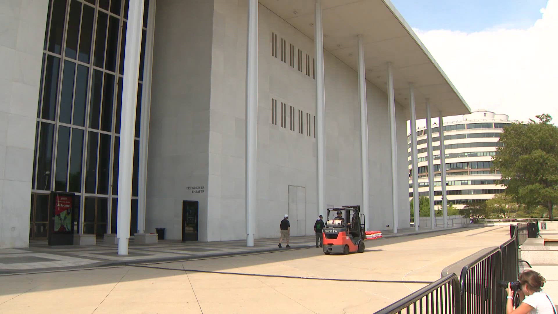 Kennedy Center denies moving out all pianos from the venue, announces new location for Honors ceremony