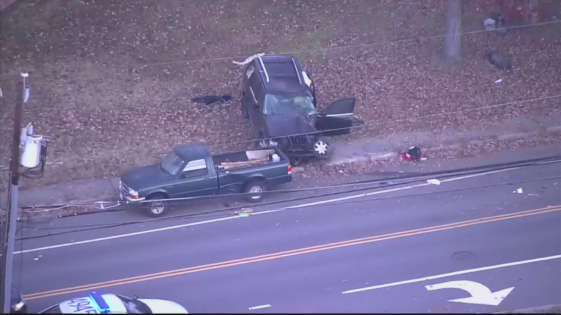 6 teens suffering serious injuries after crash in Fairfax County
