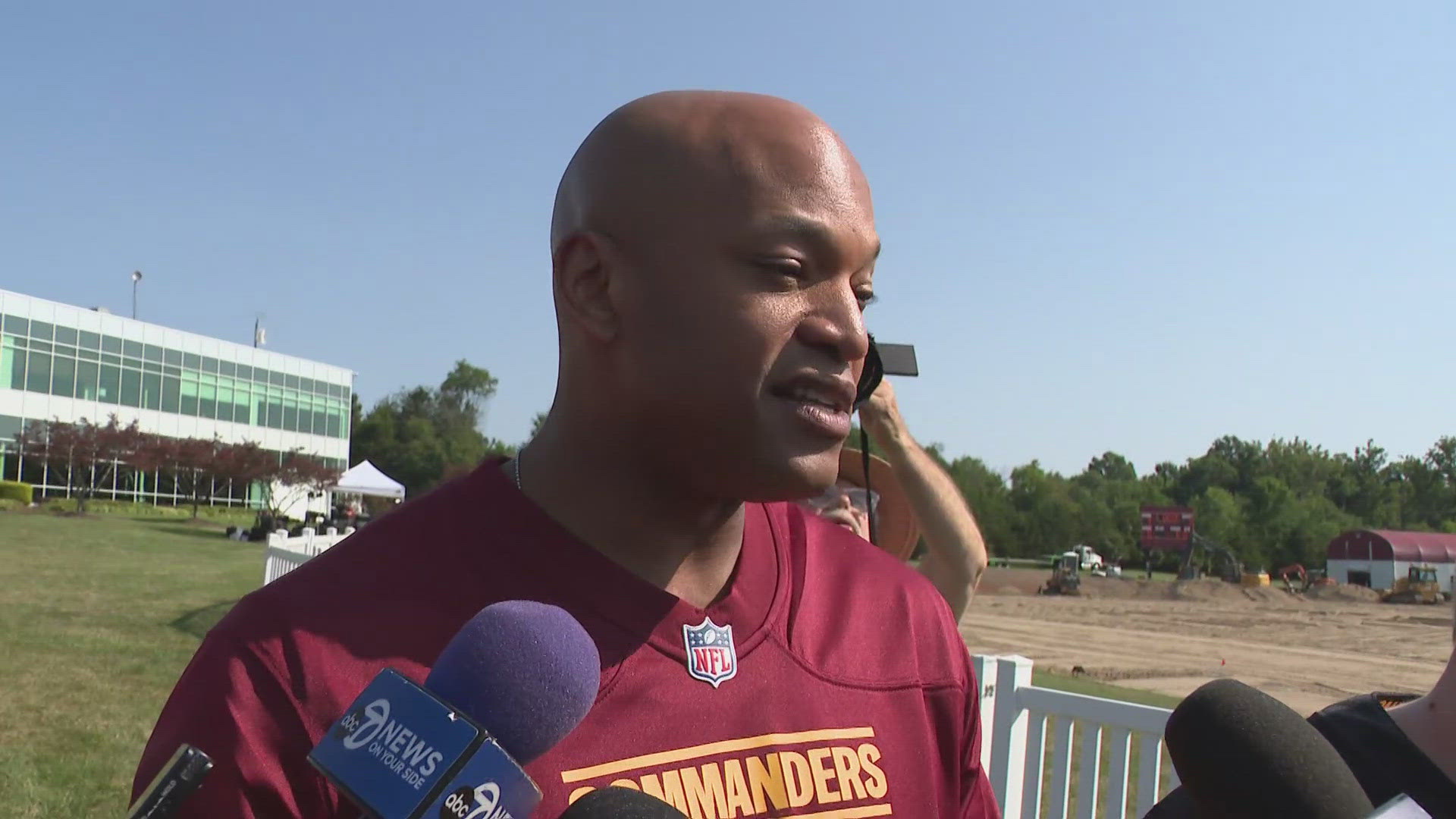 The Maryland governor was decked out in a Commanders jersey.