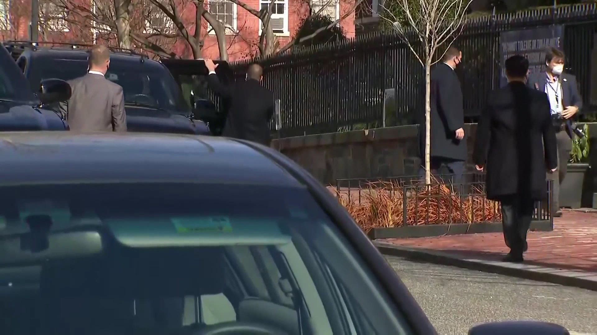 His motorcade made a brief stop on the way back to the White House for carryout from Call Your Mother, a popular deli near the church he went to on Sunday.