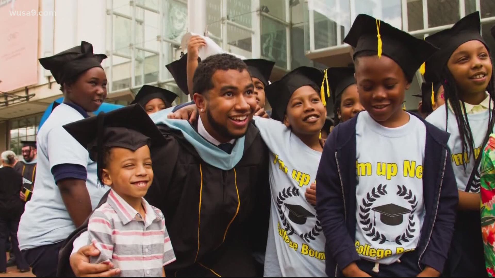 Mayor Muriel Bowser presented Alejandro Diasgranados, a fourth and fifth-grade teacher at Aiton Elementary School, with the 2021 DC Teacher of the Year Award.