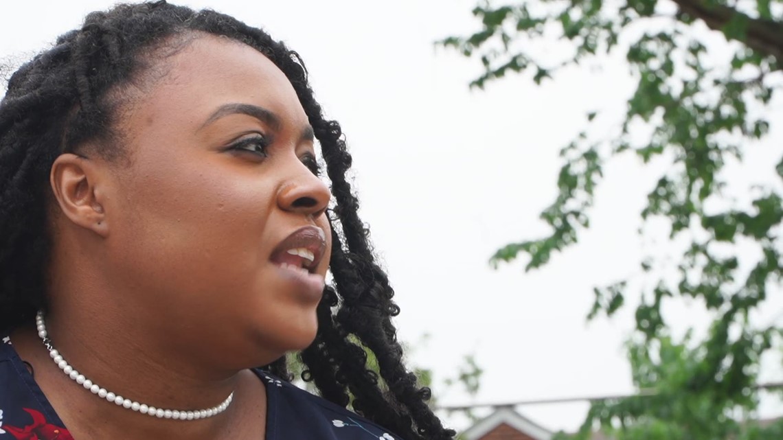 Congress Park woman overcomes life's hurdles, graduates from Howard Law School