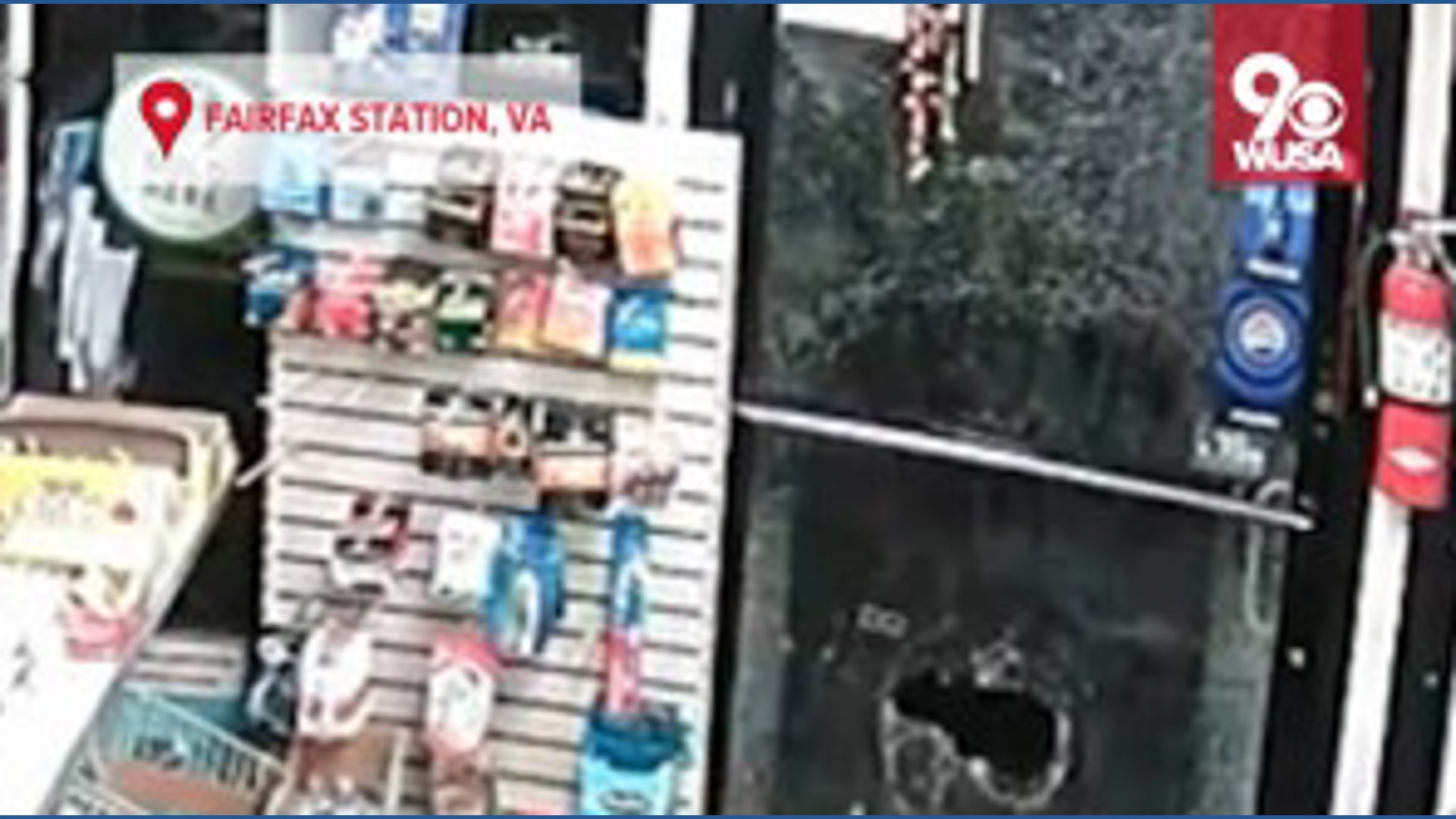 WATCH: Burglar smashes in gas station's glass door to take cigarettes and  alcohol