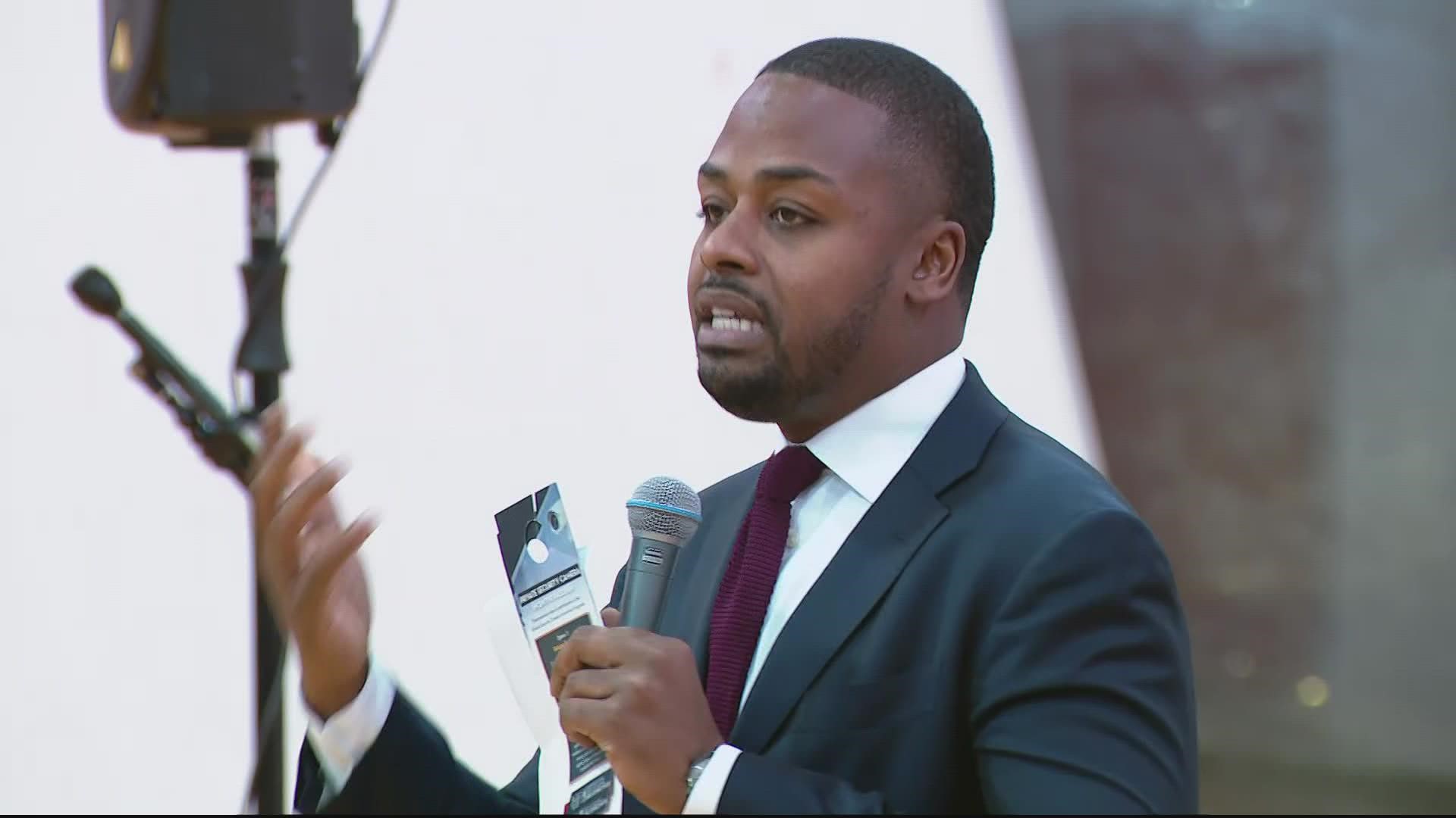 Hundreds of people gathered for a community meeting in DC’s Brookland neighborhood to listen to what police had to say about the fatal shooting.