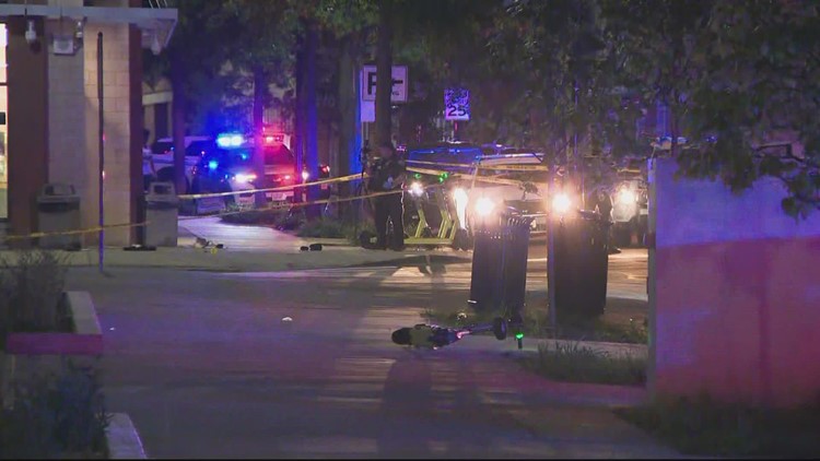 Police in Arlington search for gunman that injured a man and a woman