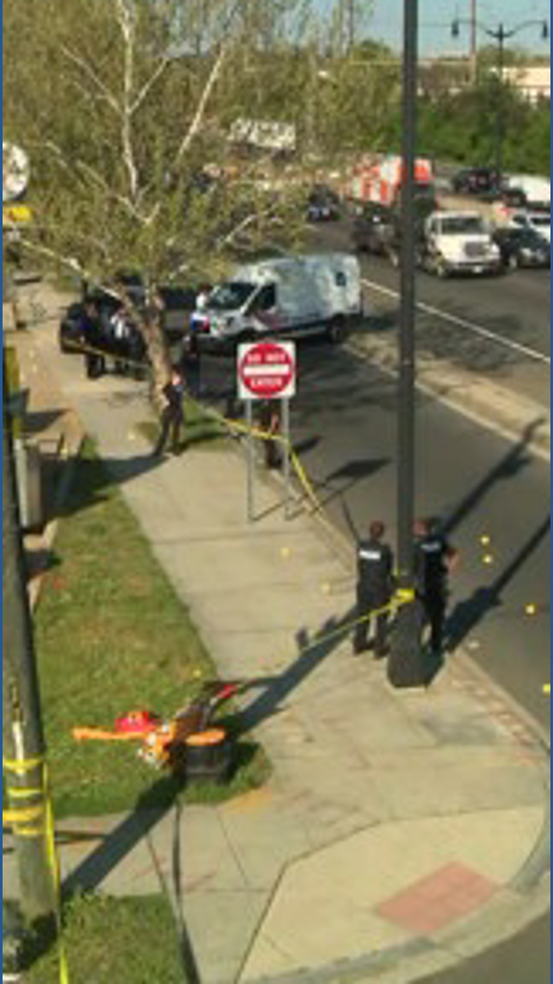 1 dead, 1 hospitalized in Northeast double shooting | wusa9.com