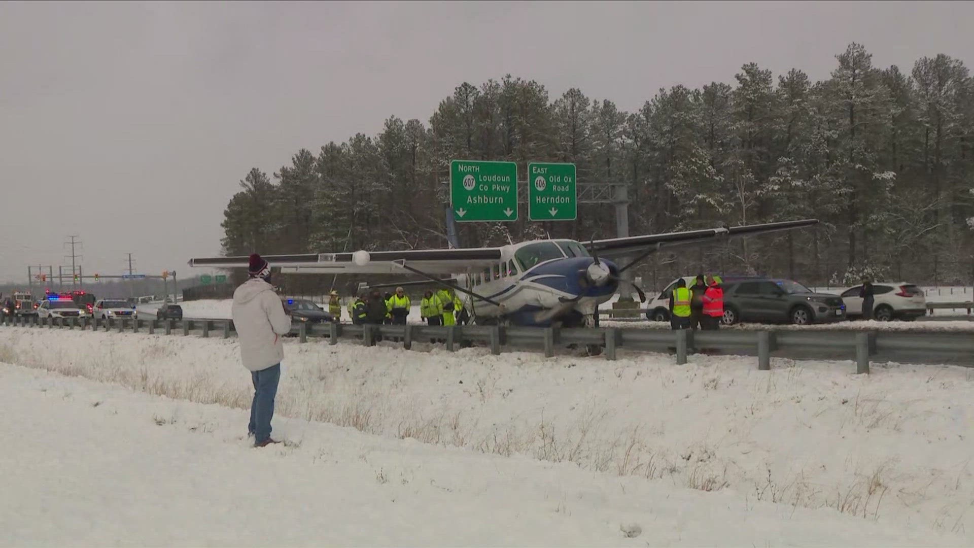 THE PILOT OF THE SINGLE ENGINE PLANE NOTICED A LIGHT COME ON IN THE COCKPIT SHORTLY AFTER TAKEOFF FROM DULLES. NONE OF THE SEVEN PEOPLE ON BOARD WERE HURT.