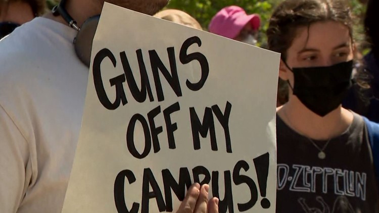 Students protest arming George Washington University police