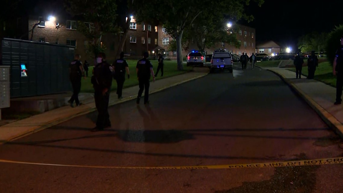 3 people shot, 2 dead in Southeast DC, police investigating | wusa9.com