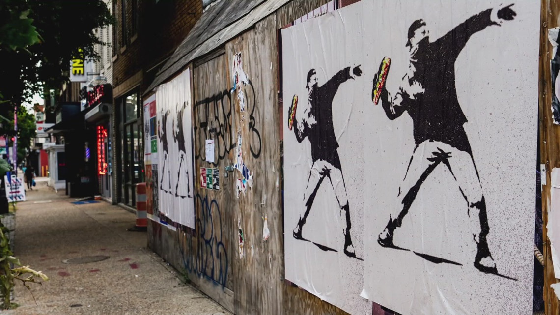 Opening statement set to begin Tuesday for man who threw sandwich at ...