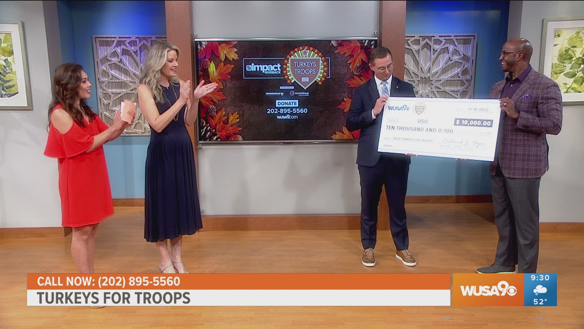 TEGNA SVP of Media Operations and WUSA9 President/General Manager Richard Dyer presents a check on behalf of the TEGNA Foundation and WUSA9 for $10,000 to the USO.