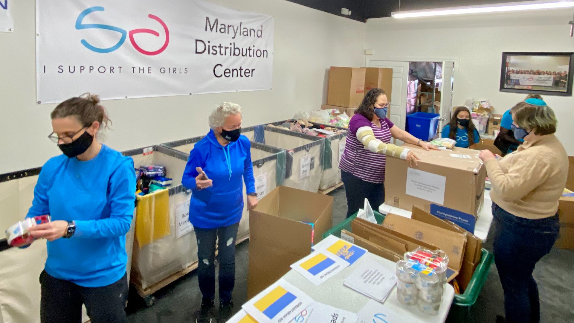 This non-profit has commited to sending 100,000 feminine hygiene products to the Ukraine-Poland border by next week.