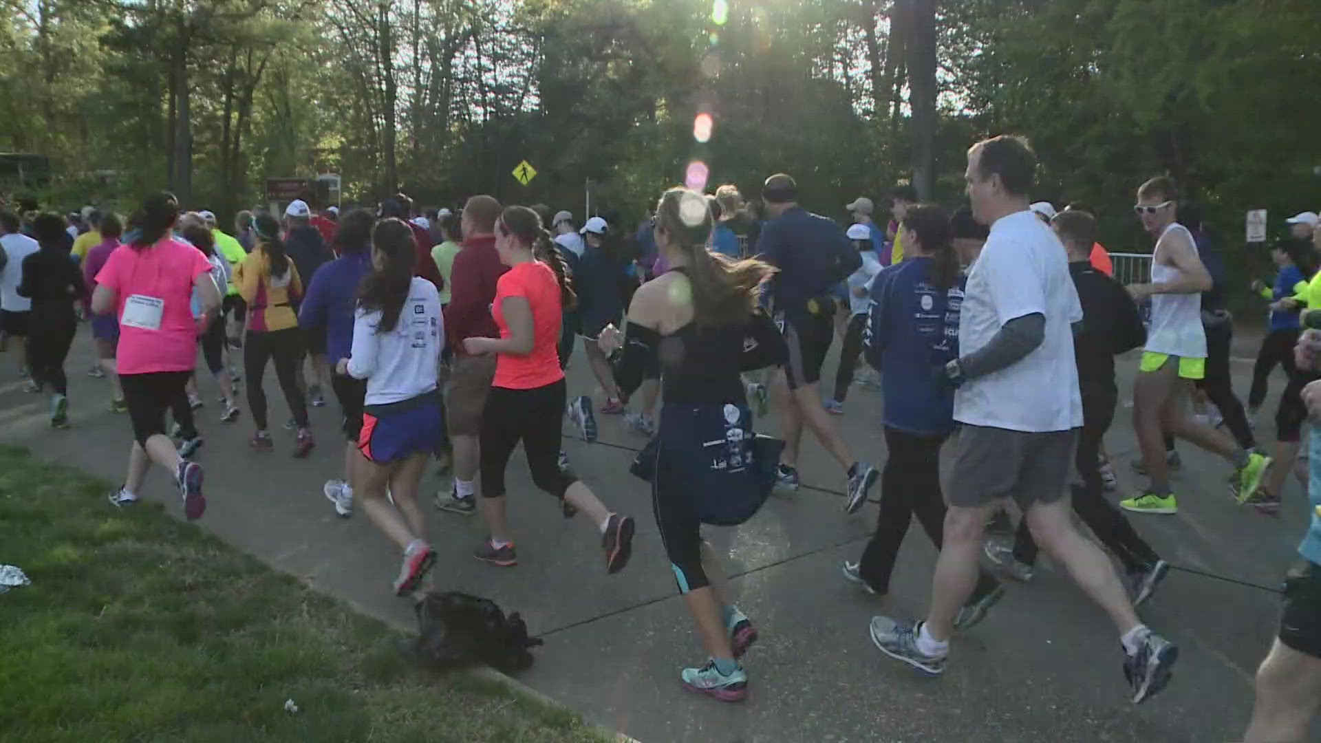 Since 1984, runners of all ages gather from Mount Vernon all the way to Old Town Alexandria.