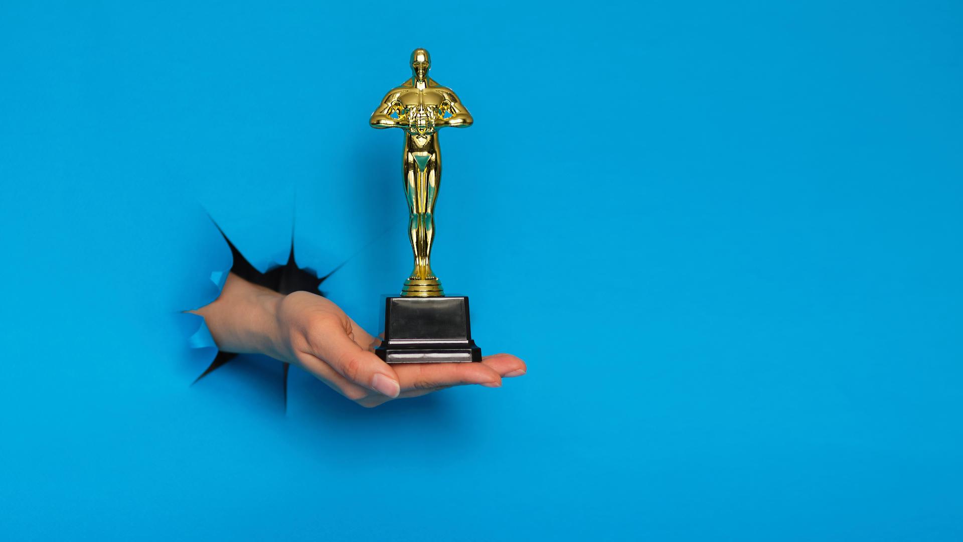 Mike Ganino breaks down the best speeches from the 97th Academy Awards and shares tips on how to give a good speech.
