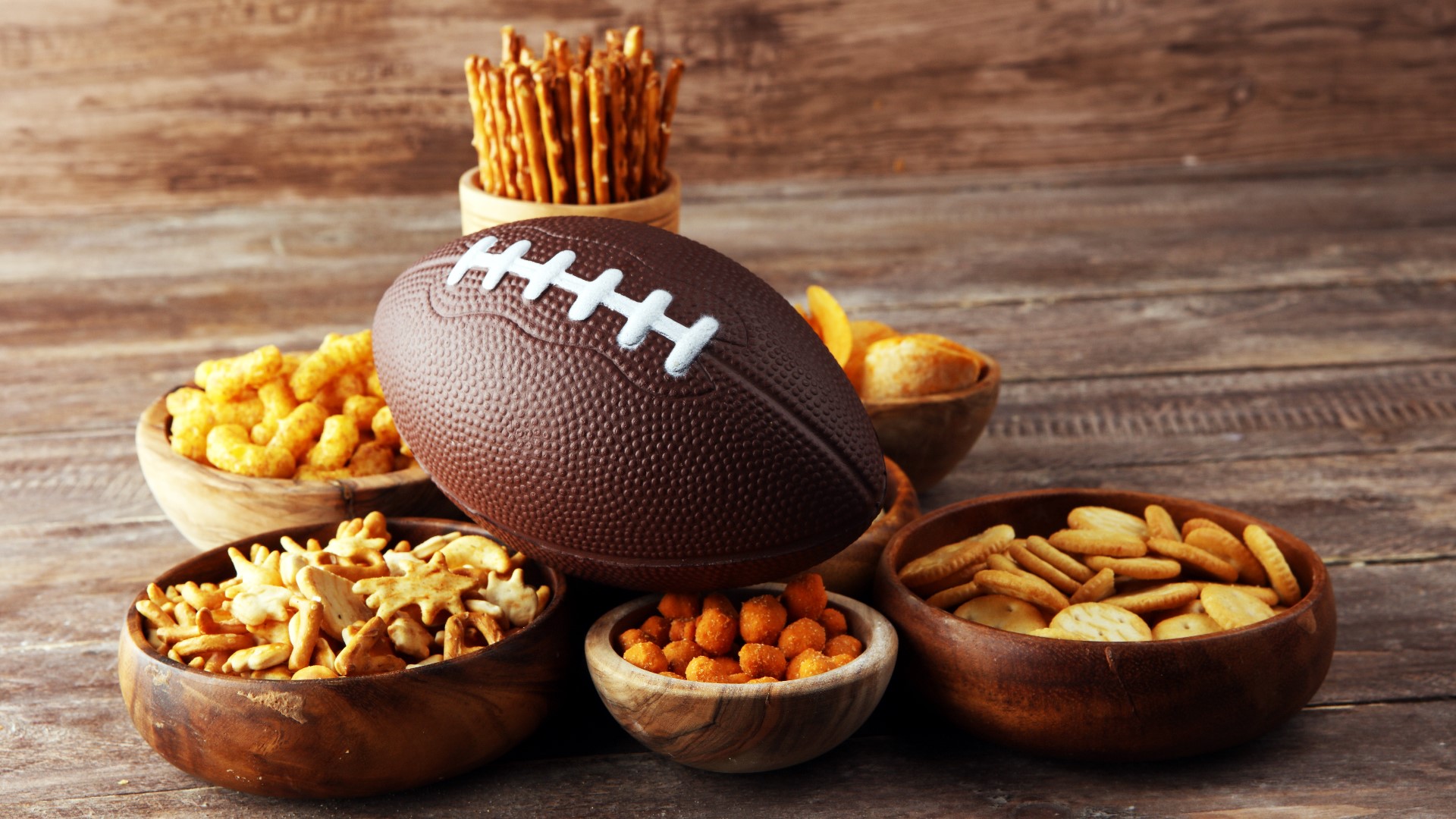 Sponsored by: Limor Media and Tostitos. Lifestyle Contributor Limor Suss shares game day snacks for football season. For more info go to limor.tv.
