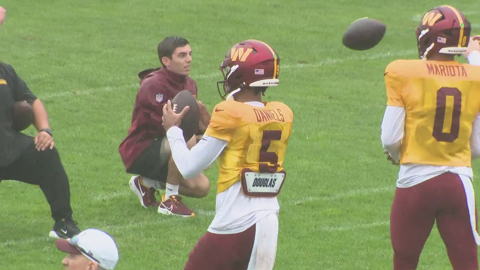 The two football teams met in New Jersey to get their final reps in before they meet in the preseason.