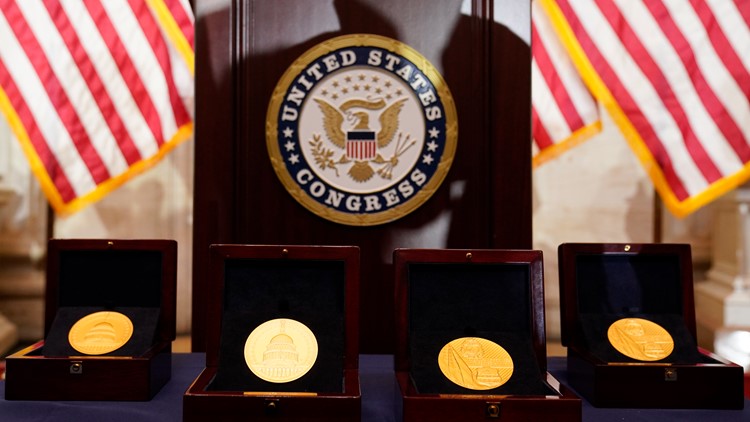 Officers awarded Congressional Gold Medals for Capitol Riot response