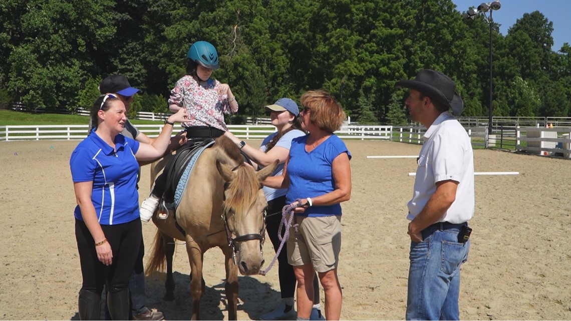 Mic'd Up | Northern Virginia farm provides therapy on horseback