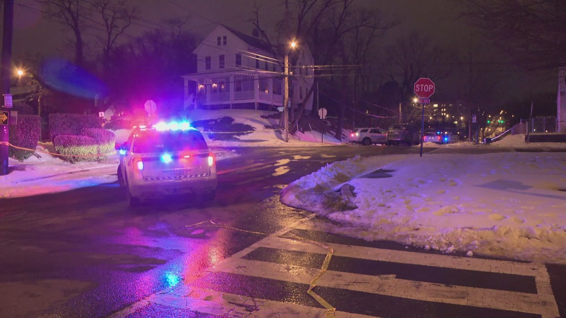 Police identify woman killed in double shooting that left 10-year-old daughter wounded