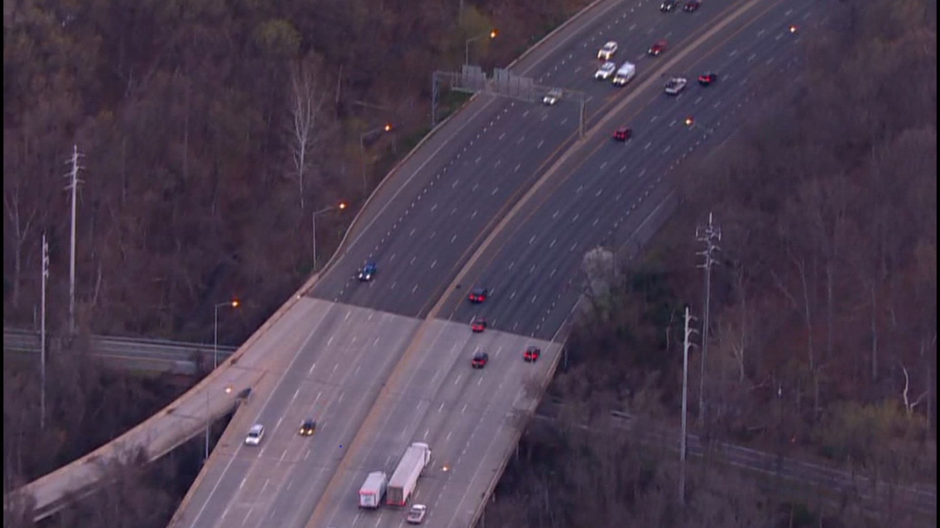 Crash closes down eastbound US 50 in Prince George's County | wusa9.com