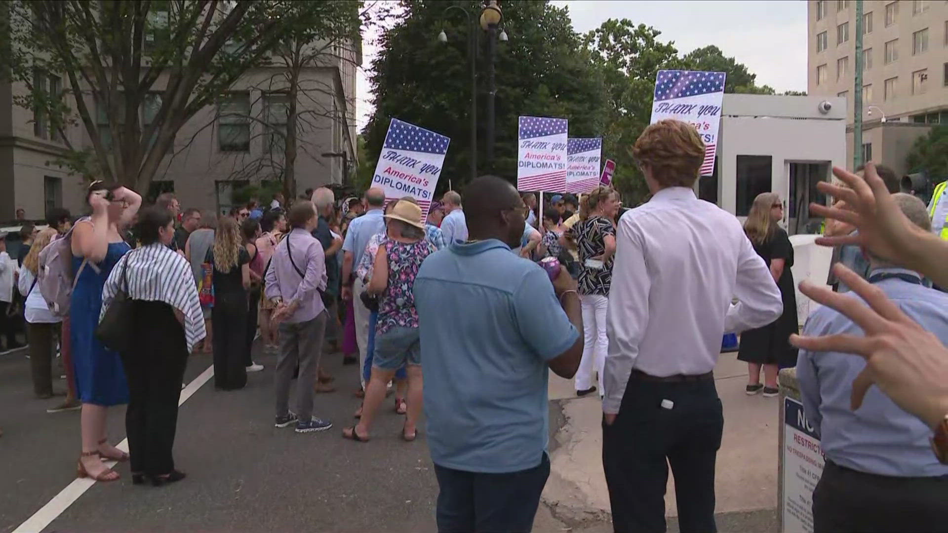 A show of solidarity for laid off federal workers. 