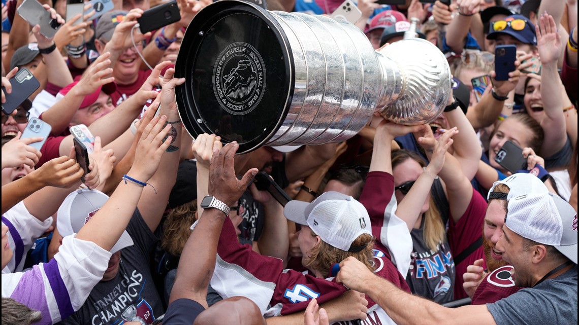 Oops! Stanley Cup delivered to the house by mistake | Open Mic
