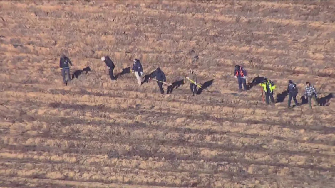 FBI investigates Rancho Los Cerritos chicken farm in Haymarket; residents seek answers