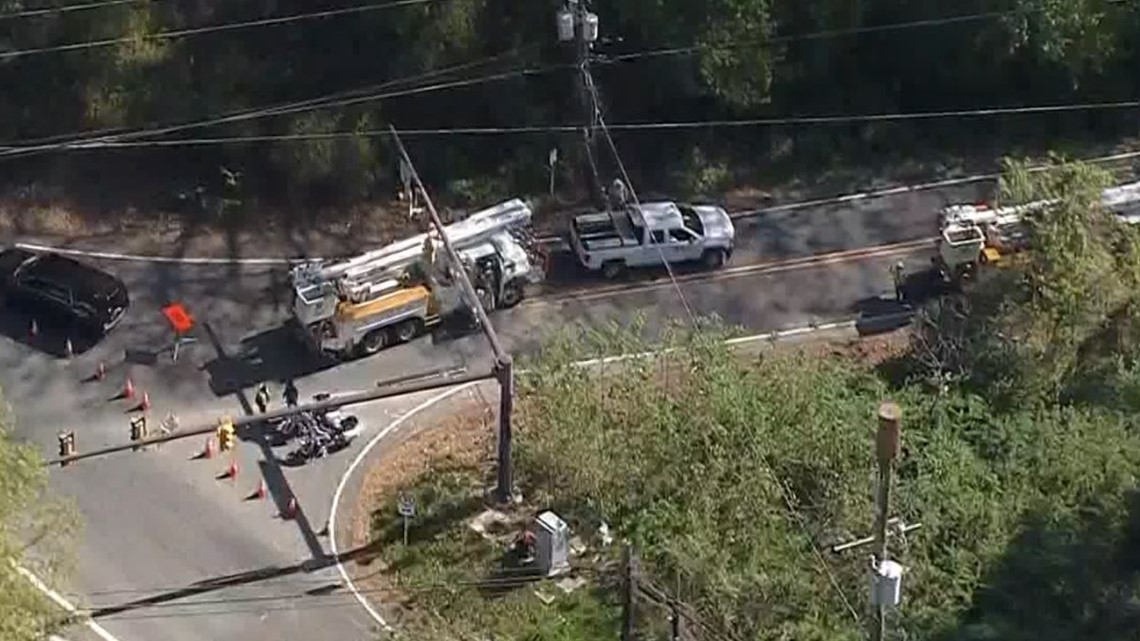 Traffic alert Pike back open after crash