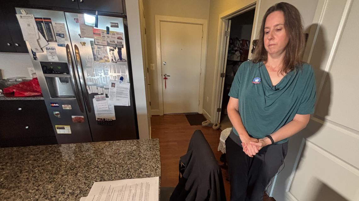 Alexandria cancer survivor receives notice of higher insurance premium as ACA subsidies are set to expire