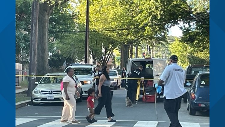 Man found shot in the head in SE DC, investigation underway | wusa9.com