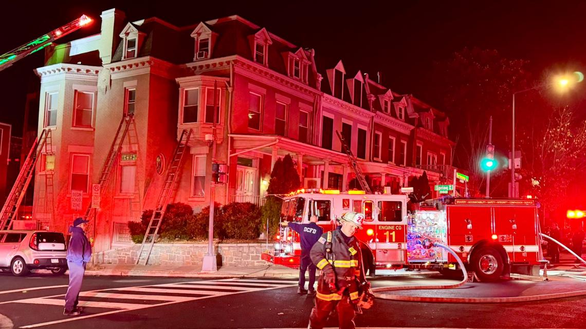 DC apartment fire forces 10 people out of their homes | wusa9.com