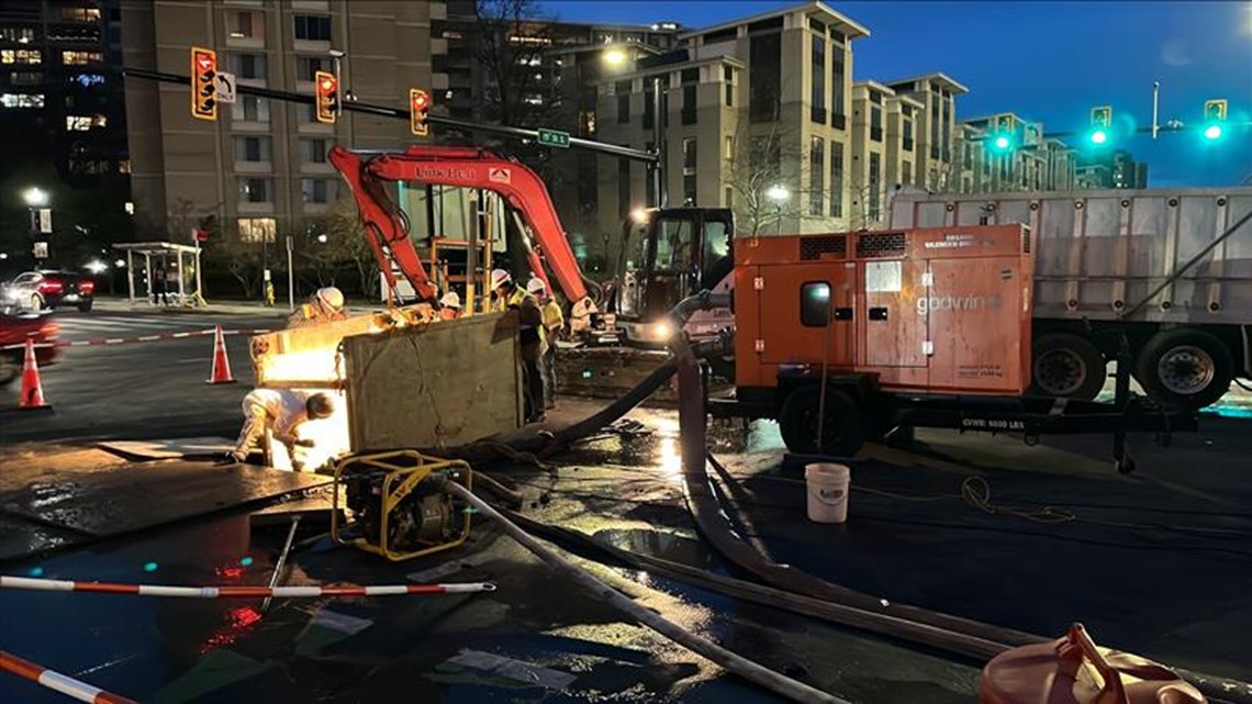 Traffic detoured after water main break in Arlington | wusa9.com