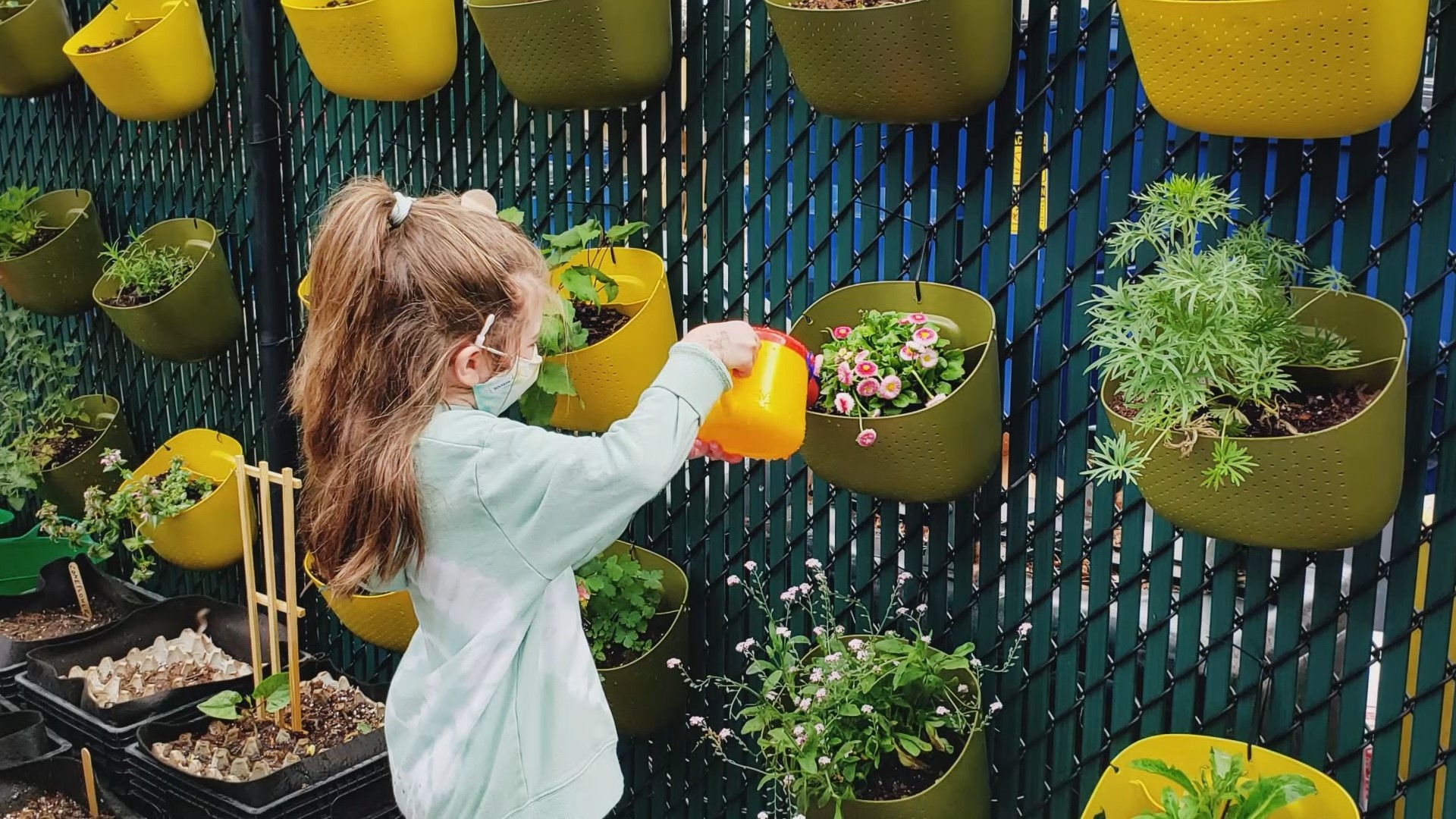 These students are using their green thumbs for good.
