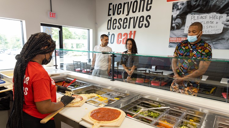 Maryland entrepreneurs give back to the community one pizza at a time