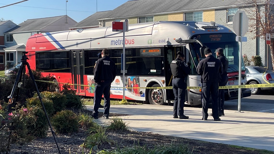 Police: Shooting on Metrobus leaves 2 injured in Southeast DC | wusa9.com