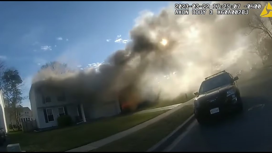 Police officer drives by house fire, alerts homeowners to get out ...