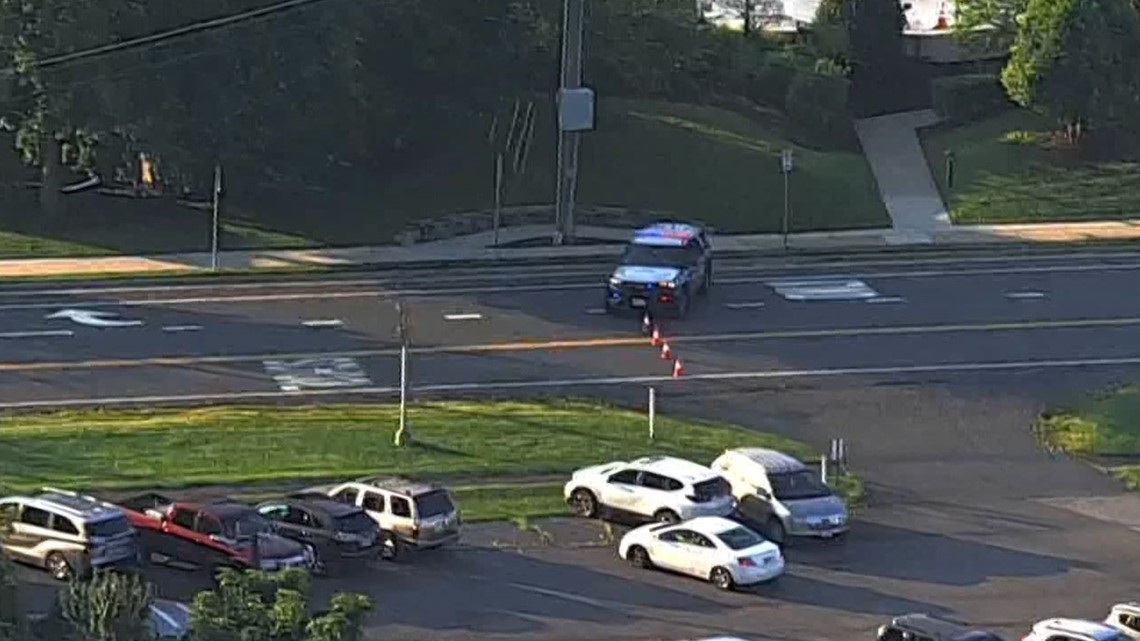 Pedestrian crash in Fairfax County leaves woman dead | wusa9.com