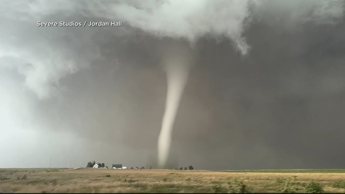 Stunning video shows tornado in eastern Colorado | wusa9.com