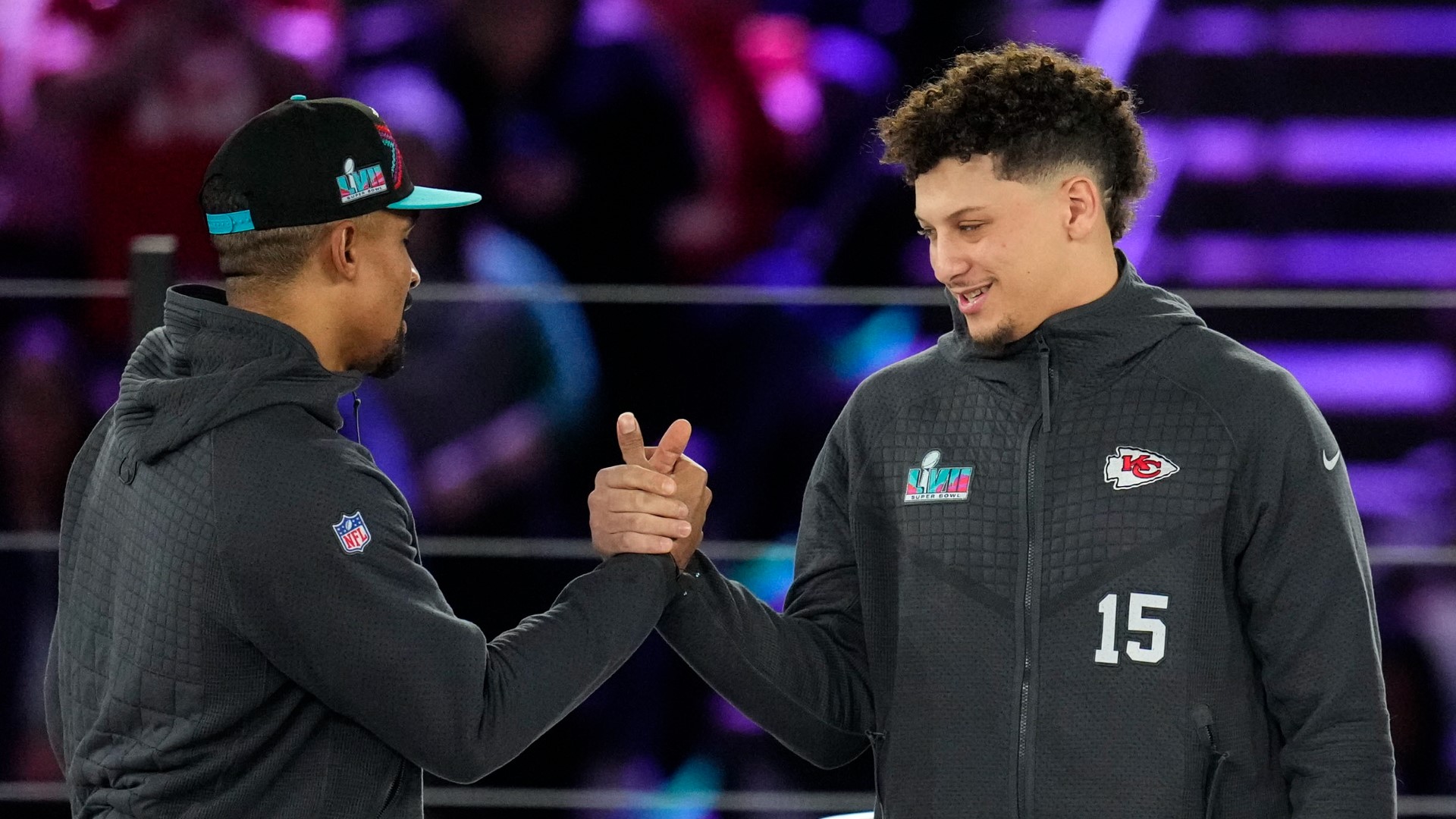 Patrick Mahomes: Having two starting Black quarterbacks in Super Bowl for  first time is 'special,' says Chiefs QB