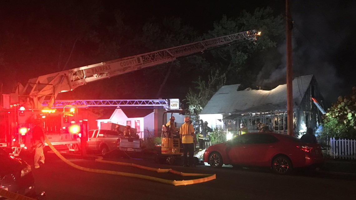 1 found dead, several others injured in Alexandria house fire